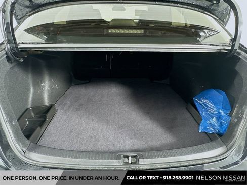 Used 2024 Toyota Corolla LE FWD image 23
