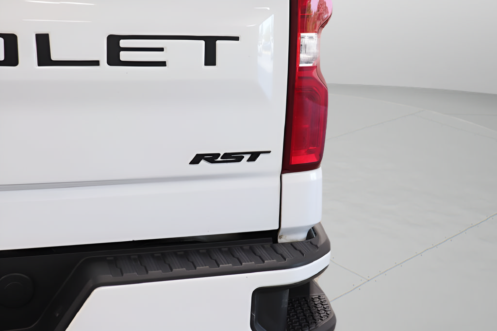 Used 2022 Chevrolet Silverado 1500 RST w/ True North Edition Plus AWD/4WD image 38