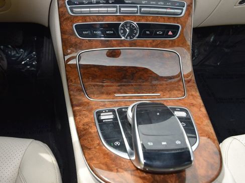 Used 2019 Mercedes-Benz E 450 4MATIC Sedan w/ Premium Package image 32
