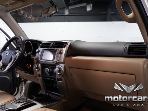 Used 2012 Toyota 4Runner SR5 image 24