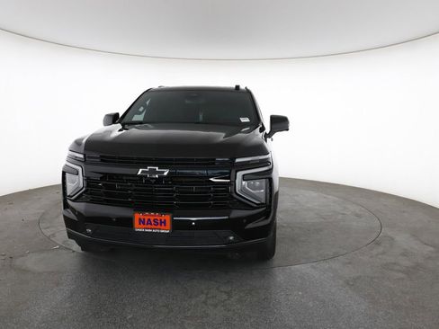 Certified 2025 Chevrolet Suburban RST w/ RST Capability Package AWD/4WD image 4