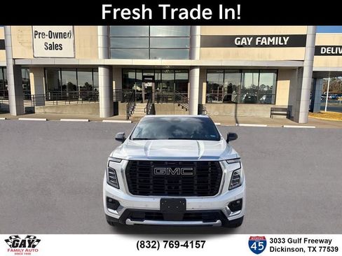 Used 2025 GMC Yukon Denali w/ Denali Reserve Package AWD/4WD image 2