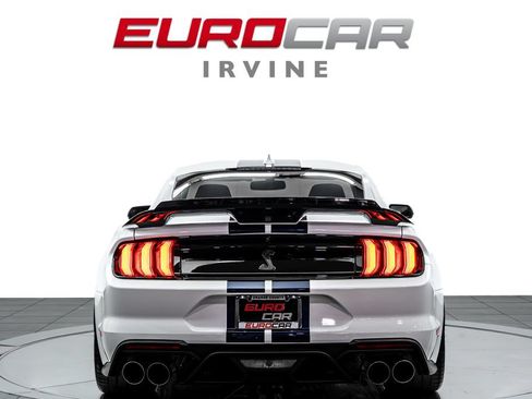 Used 2022 Ford Mustang Shelby GT500 w/ Technology Package RWD image 4