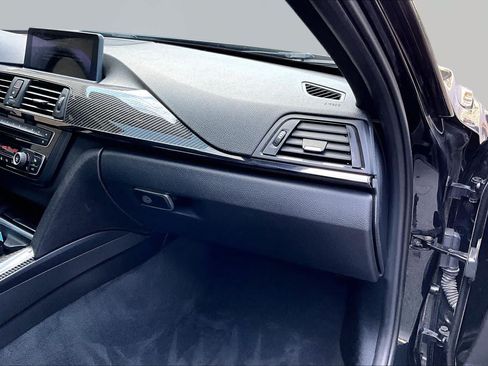 Used 2015 BMW M3 RWD image 19