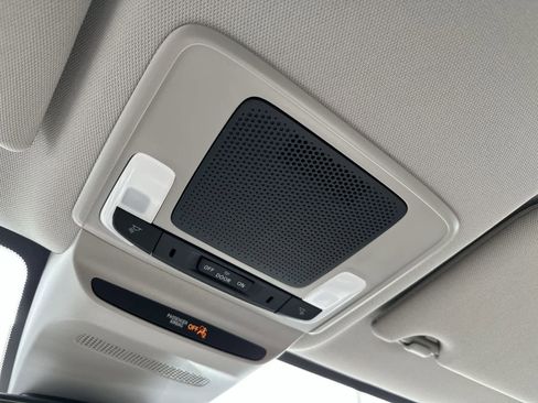 New 2026 Honda HR-V LX image 17