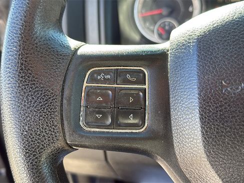 Used 2017 RAM 1500 Express image 21