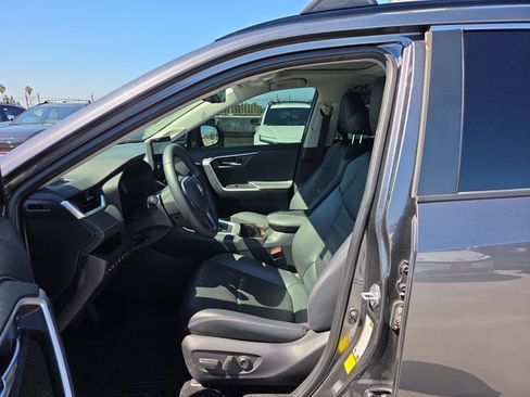 Used 2024 Toyota RAV4 Limited w/ Advanced Technology Package AWD/4WD image 15
