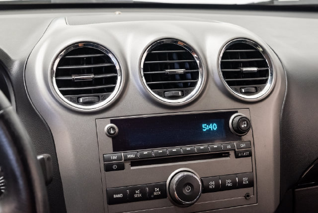 Used 2013 Chevrolet Captiva Sport LT FWD image 17