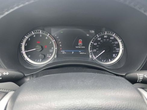 Used 2023 Toyota Highlander LE image 36