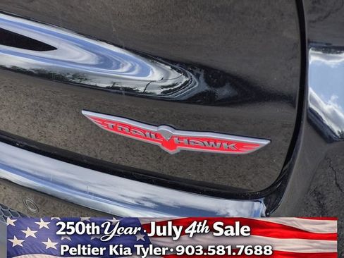 Used 2025 Jeep Compass Trailhawk w/ Trailhawk Elite Group AWD/4WD image 8