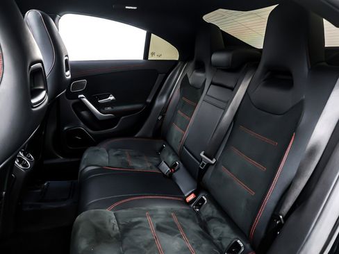 Used 2023 Mercedes-Benz CLA 250 image 9