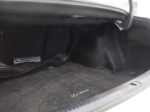Used 2019 Lexus IS 300 F Sport w/ F Sport Package AWD/4WD image 13