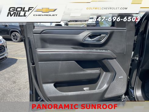 Used 2024 Chevrolet Suburban RST w/ Luxury Package AWD/4WD image 13