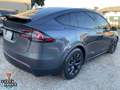 Used 2023 Tesla Model X image 96