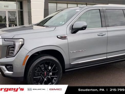 New 2026 GMC Yukon XL Denali w/ Sun & Power Step Package AWD/4WD image 4