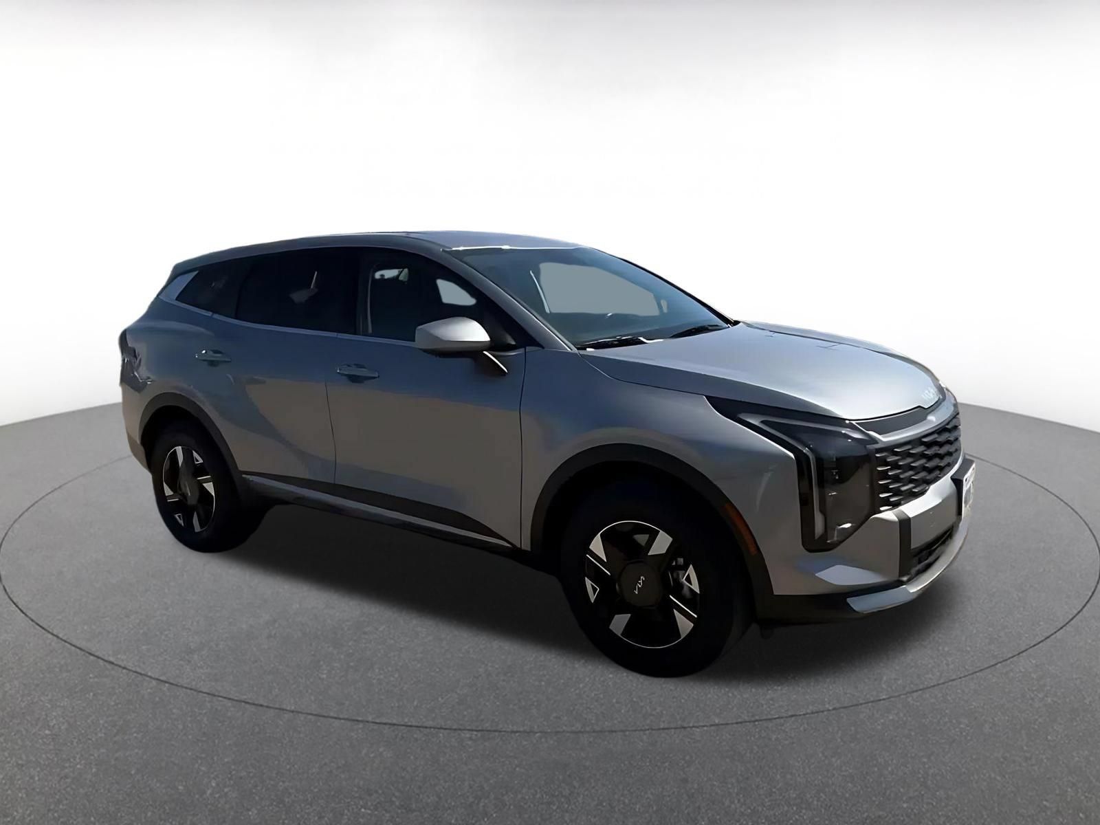 Used 2026 Kia Sportage LX AWD/4WD image 2