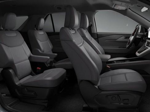 New 2026 Ford Explorer Active w/ Active Comfort Package AWD/4WD image 28