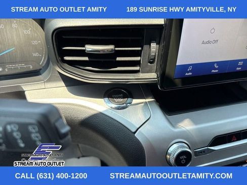 Used 2022 Ford Explorer XLT image 42