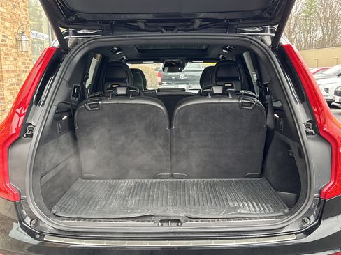 Used 2016 Volvo XC90 T6 R-Design w/ Vision Package image 12