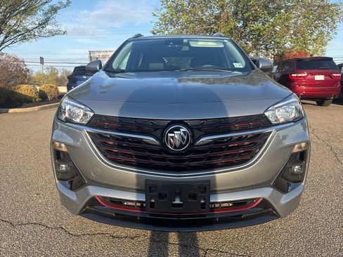 Used 2023 Buick Encore GX Select w/ Sport Touring Package FWD image 3