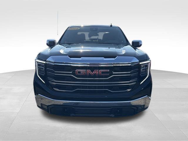 Used 2024 GMC Sierra 1500 SLT w/ LPO, GMC Protection Package AWD/4WD image 2