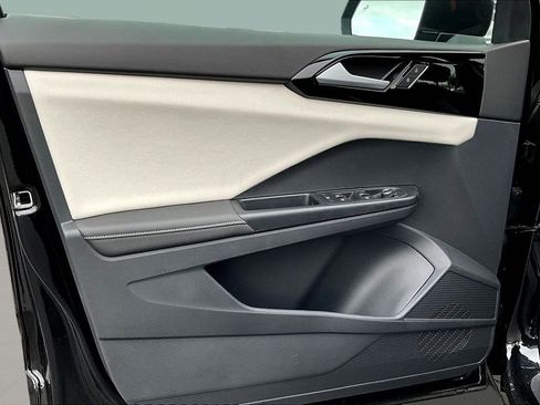 New 2026 Volkswagen Taos S image 20