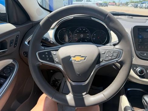 Used 2024 Chevrolet Malibu LT FWD image 17