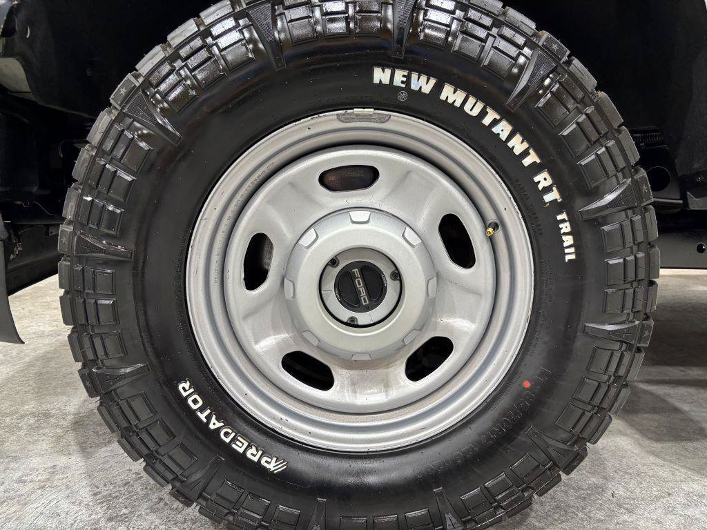 Used 2018 Ford F350 XL AWD/4WD image 26