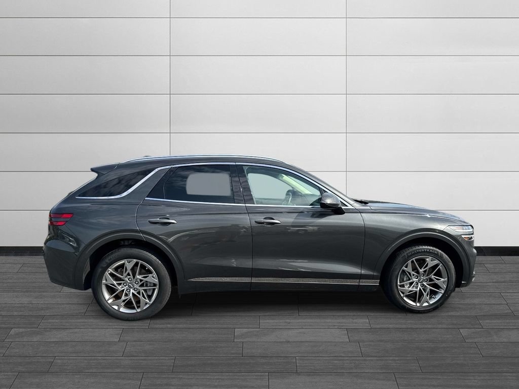 Used 2025 Genesis GV70 2.5T AWD/4WD image 2