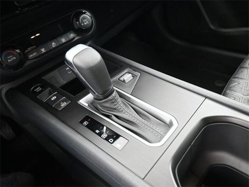 New 2026 Nissan Kicks SV image 33