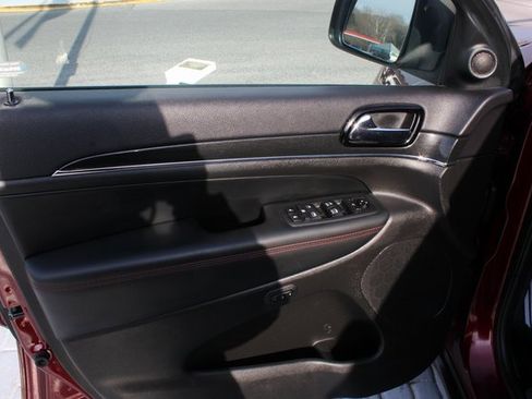 Used 2019 Jeep Grand Cherokee Trailhawk image 15