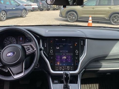 Used 2020 Subaru Outback Premium image 13
