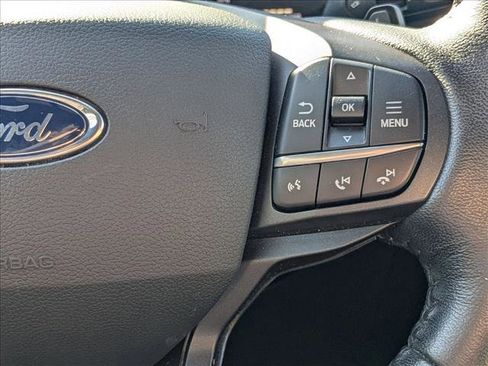 Used 2020 Ford Explorer XLT w/ Equipment Group 202A image 12
