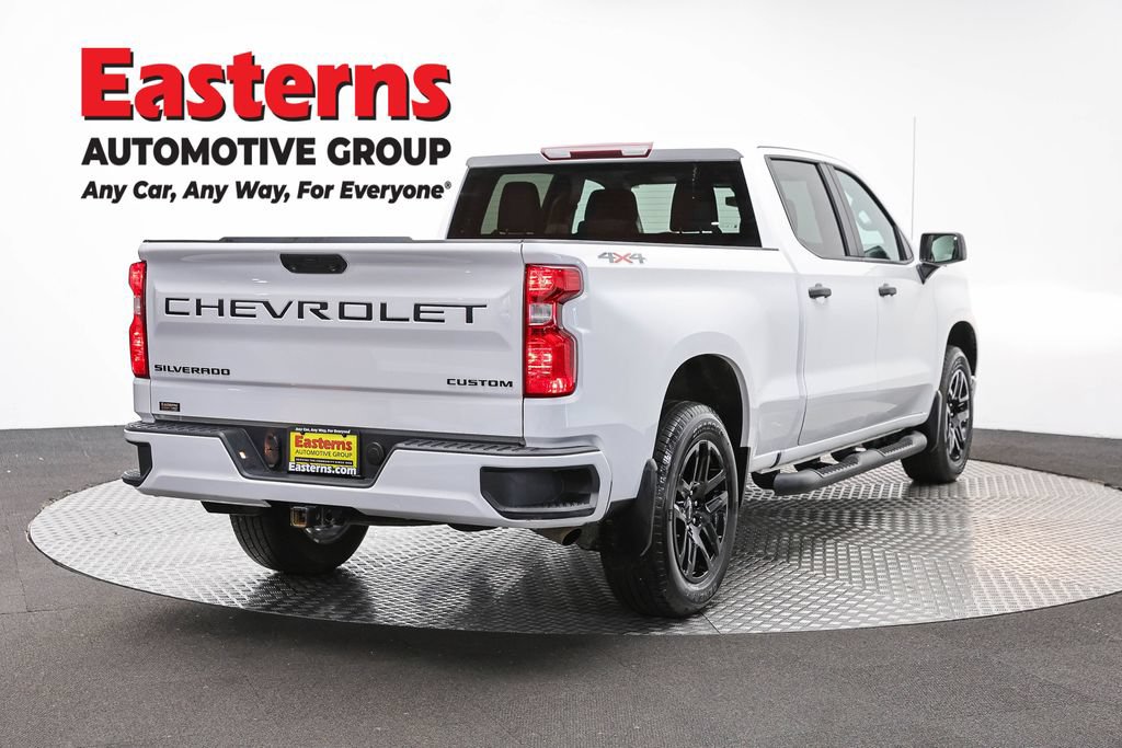 Used 2024 Chevrolet Silverado 1500 Custom w/ LPO, Dark Essentials Package AWD/4WD image 6