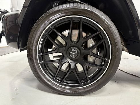 Certified 2025 Mercedes-Benz G 63 AMG 4MATIC image 37
