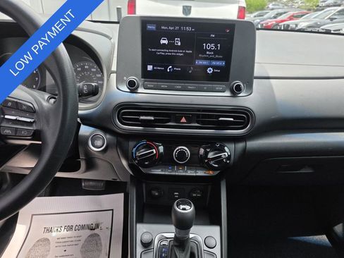 Used 2022 Hyundai Kona SEL FWD image 27
