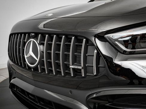 New 2026 Mercedes-Benz GLA 35 AMG 4MATIC image 3