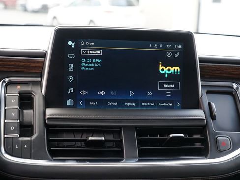 Used 2023 Chevrolet Suburban High Country AWD/4WD image 22