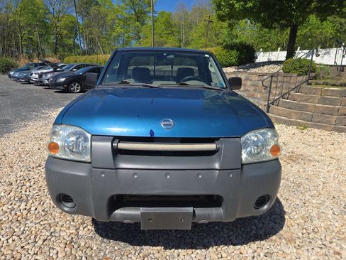 Used 2002 Nissan Frontier XE RWD image 2