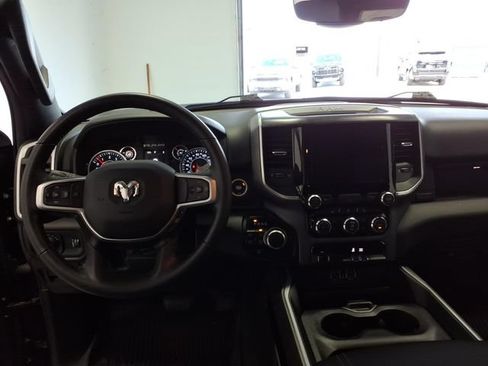Used 2023 RAM 1500 Big Horn AWD/4WD image 16
