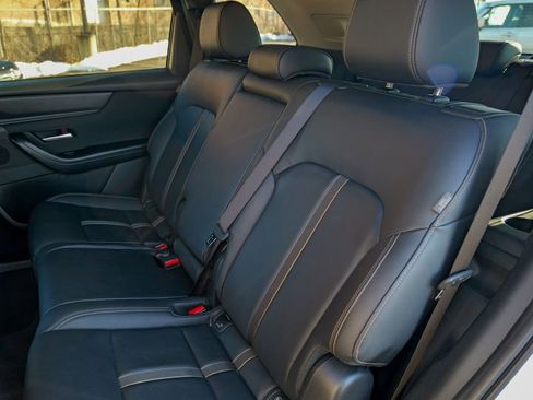 Used 2024 MAZDA CX-90 3.3 Turbo w/ Select Package image 26