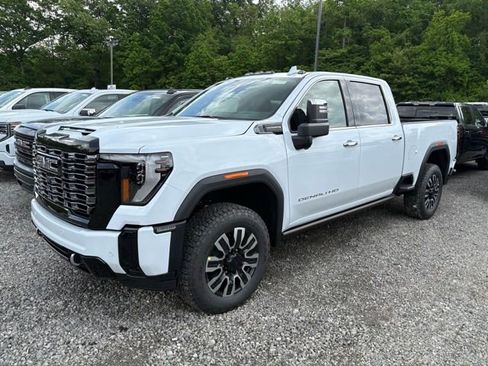 New 2026 GMC Sierra 2500 Denali Ultimate AWD/4WD image 1