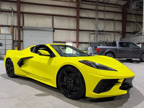 Used 2020 Chevrolet Corvette Stingray Premium Cpe w/ 3LT Preferred Equipment Group RWD image 1