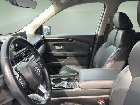 Used 2023 Honda Pilot EX-L image 12