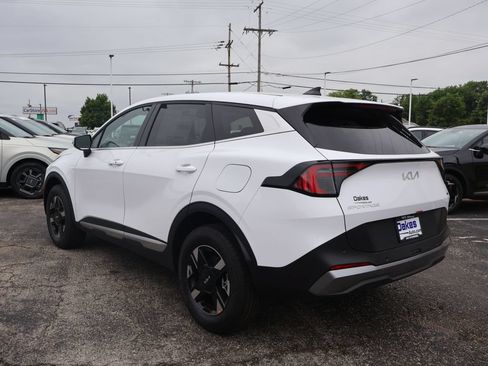 New 2026 Kia Sportage LX w/ LX Convenience Package AWD/4WD image 4