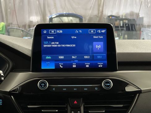 Used 2025 Ford Escape Active w/ Cold Weather Package image 18