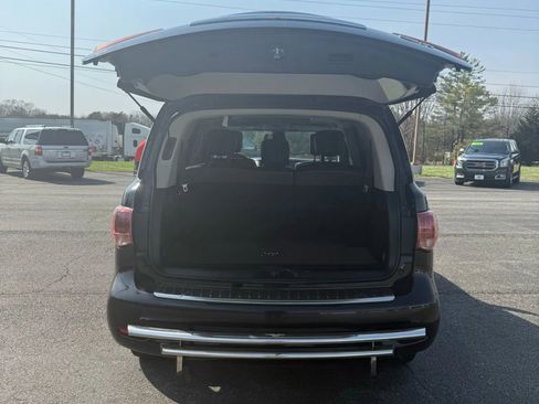 Used 2012 INFINITI QX56 4WD w/ Deluxe Touring Pkg image 47