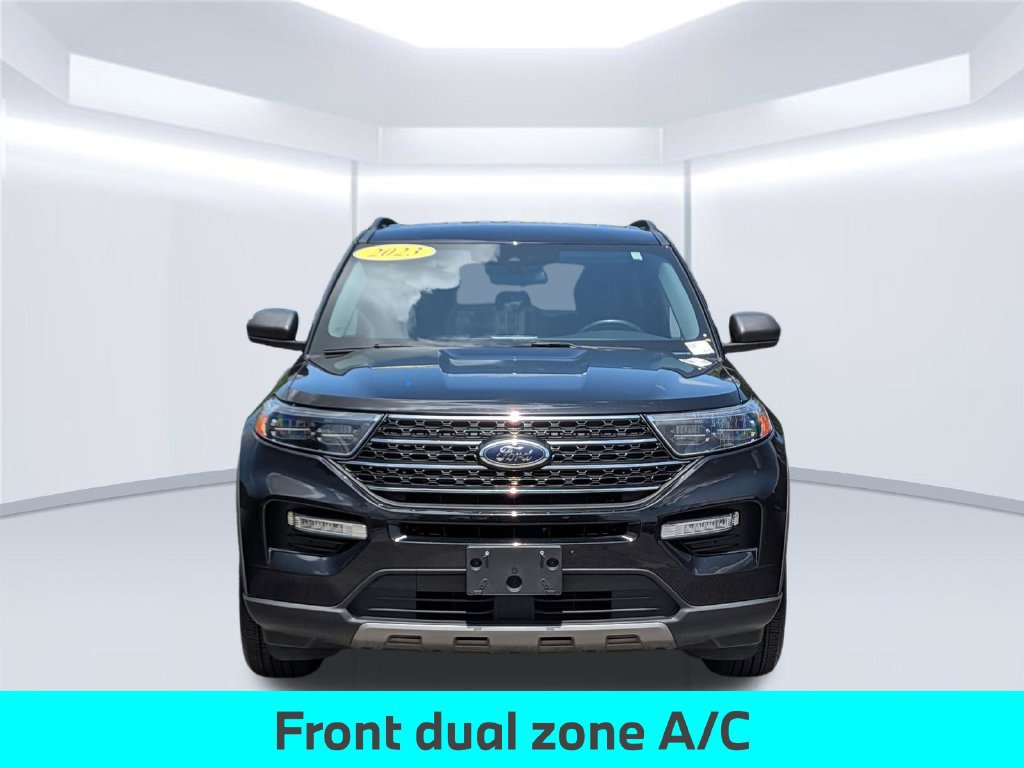 Used 2023 Ford Explorer XLT w/ Equipment Group 202A RWD image 12