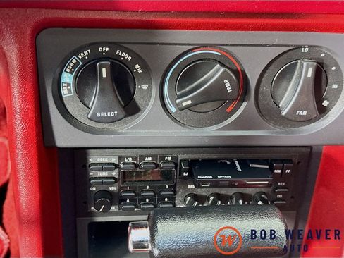 Used 1989 Ford Mustang LX RWD image 13