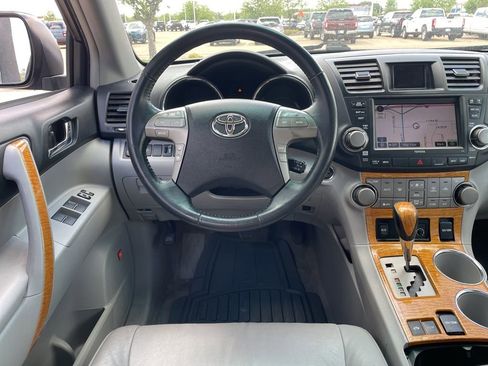 Used 2008 Toyota Highlander Limited AWD/4WD image 13